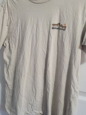 Billabong Cream Short-Sleeve Logo Tee with Orange Accent